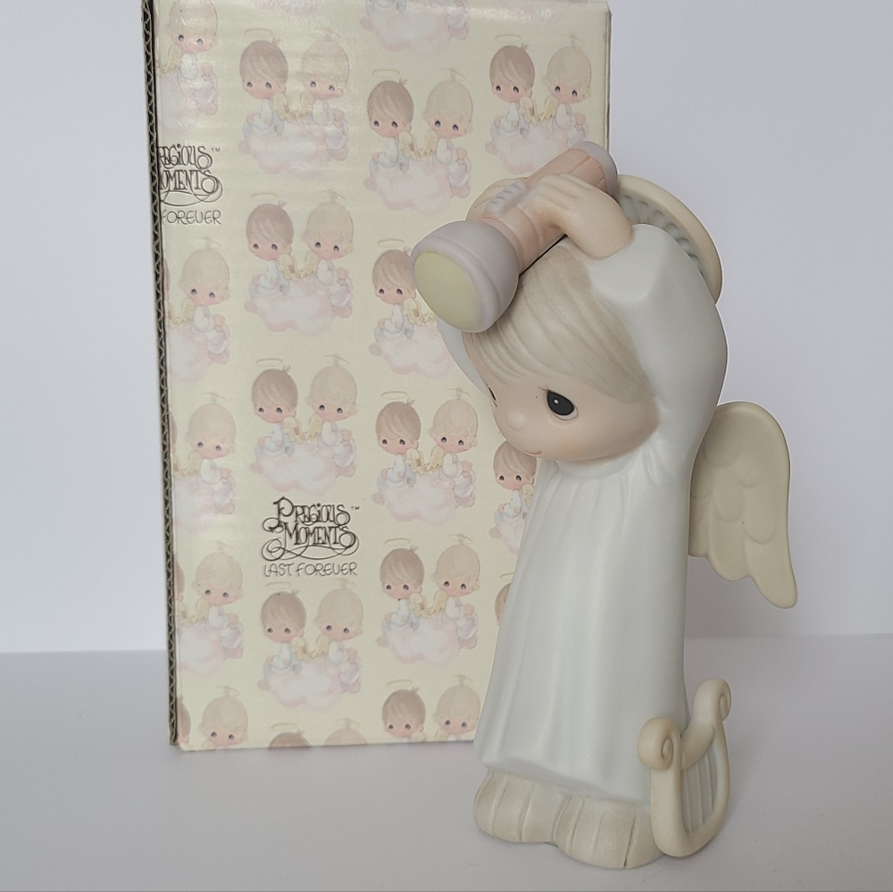 Precious Moments Angel Christmas Heavenly Light Porcelain Collectible Figurine